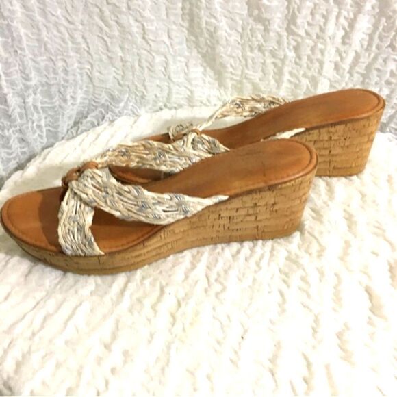 Toscanella Crossed Weaved Sandals Made in Italy Size 9 - Picture 5 of 10